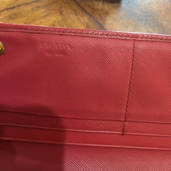 Prada Milano Saffiano Leather Long Wallet Magenta Good Used Condition - Picture 16 of 16